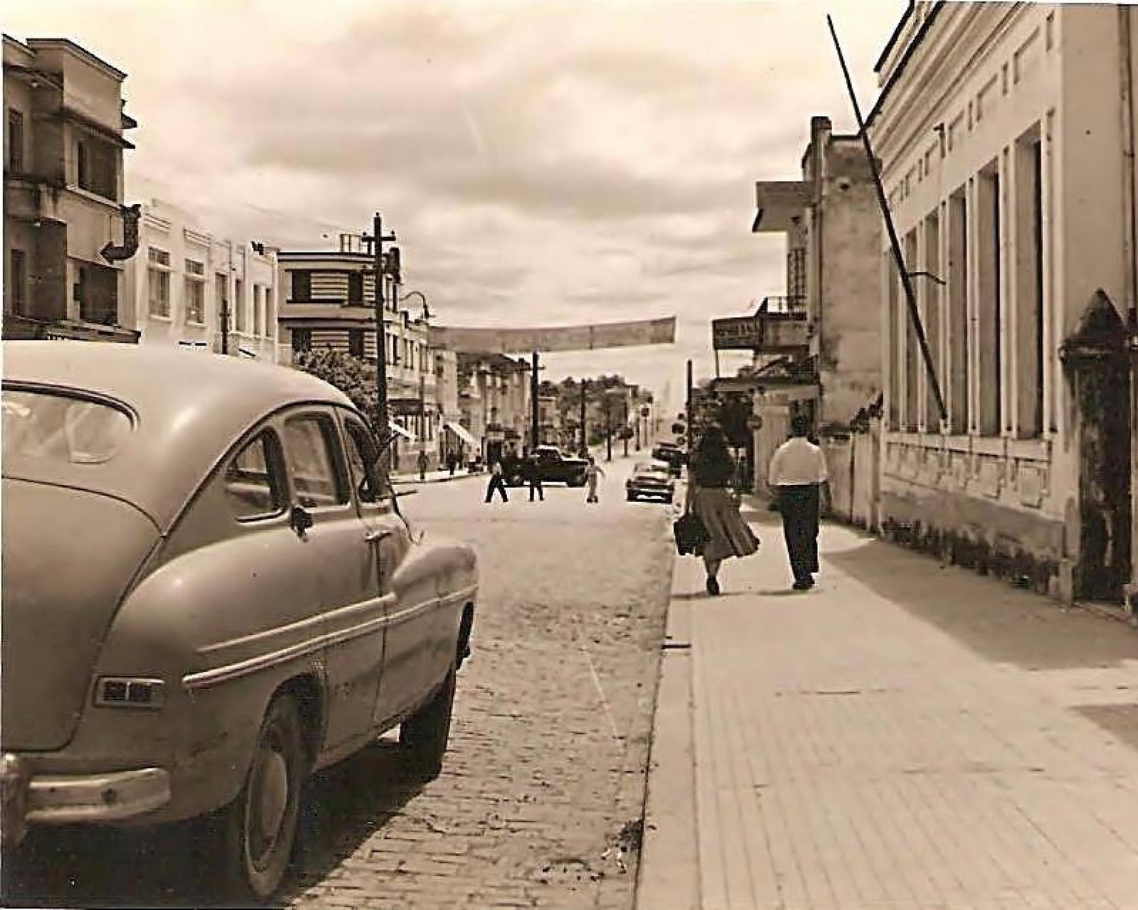 Divinópolis em fotografia histórica
